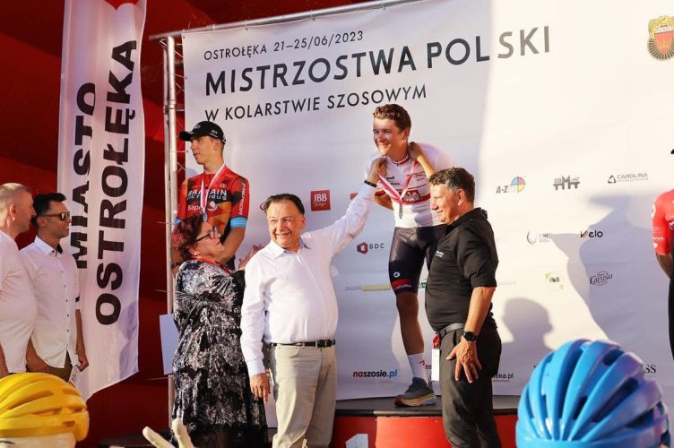 Polish Road Cycling Championships with support from A-Z Color